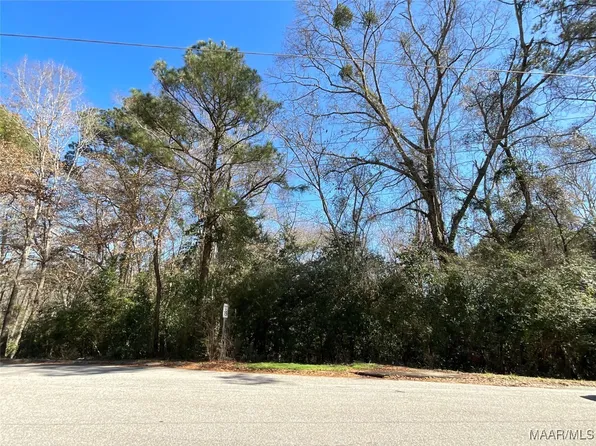 216 Morgan Ln, Enterprise, AL 36330