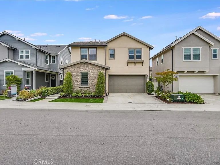 21 Marcar Ln — Photo 2