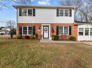 132 Allison Rd, Newport News, VA 23602