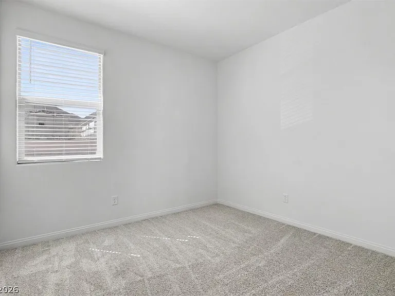 72 Hornbeck Ln — Photo 17