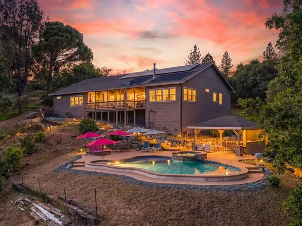 13838 Bowman Rd, Pine Grove, CA 95665