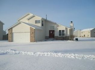 1207 Green Trails Dr #D, Plainfield, IL 60586