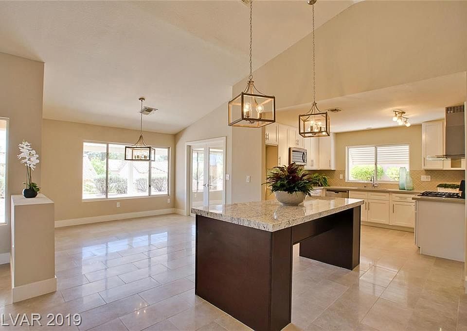 1st image of 2628 Tumble Brook Dr