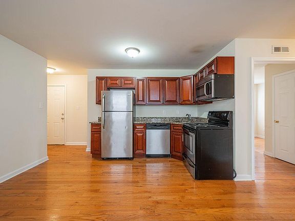 5th image of 1519 N 16th St #40a206db7