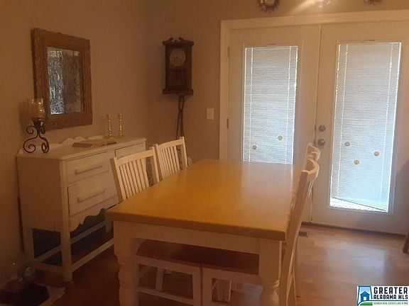 5th image of 212 Rebecca Dr