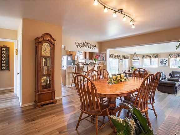 5th image of 11742 Kathy Ln