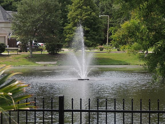Pond Fountains