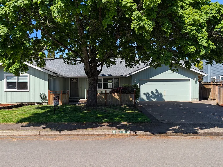 3414 Honeywood St — Photo 1