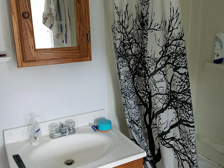 255 Hosea Ave #7 — Photo 6