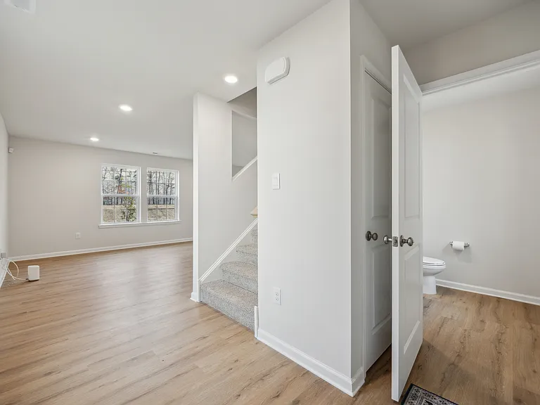 107 Malibu Dr — Photo 19