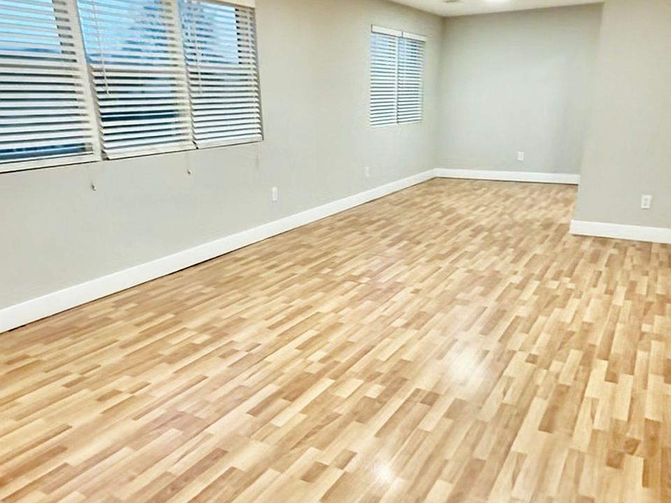 1st image of 3301 Glenbrook Pl #2