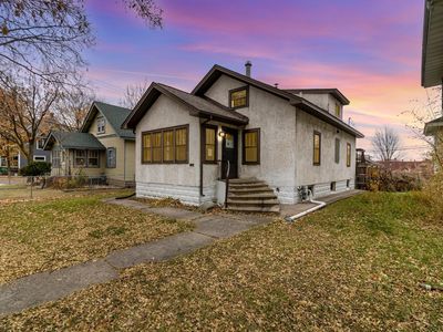 945 Margaret St, Saint Paul, MN, 55106