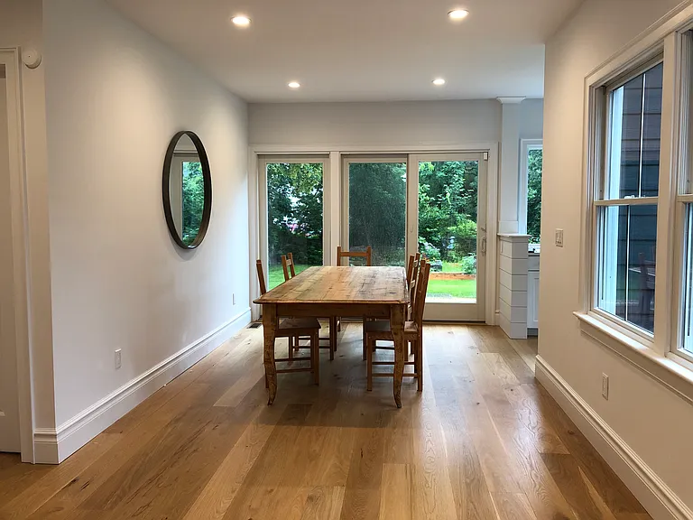 412 Carpenter St #1 — Photo 8