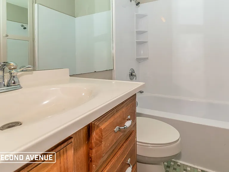 1224 Crown Dr — Photo 10