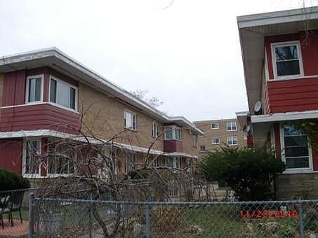 1st image of 6022 N Winchester Ave
