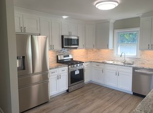 3508 Graham Rd, Louisville, KY 40207