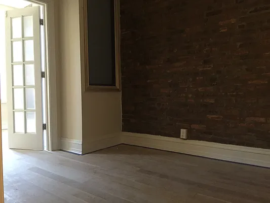 Rented by TheRealEstateCompany.com LLC | media 22