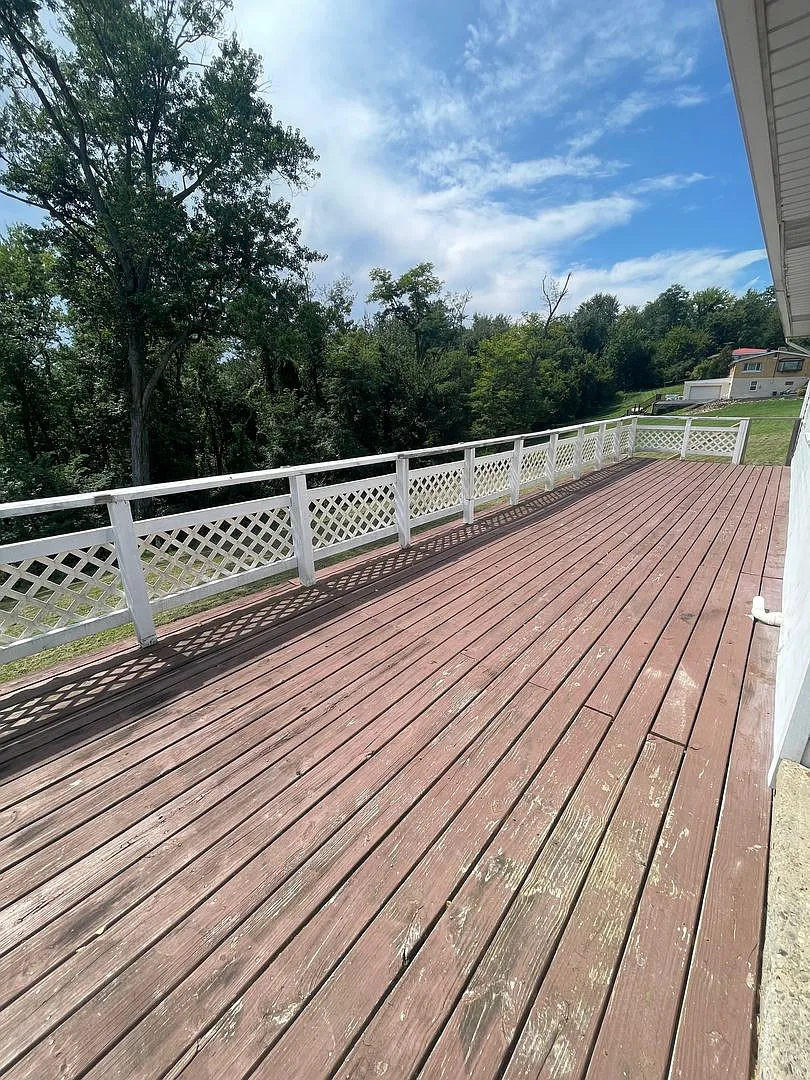 Three bedroom home in Trinity! — Photo 3