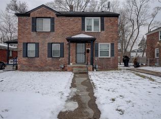 19159 Meyers Rd, Detroit, MI 48235