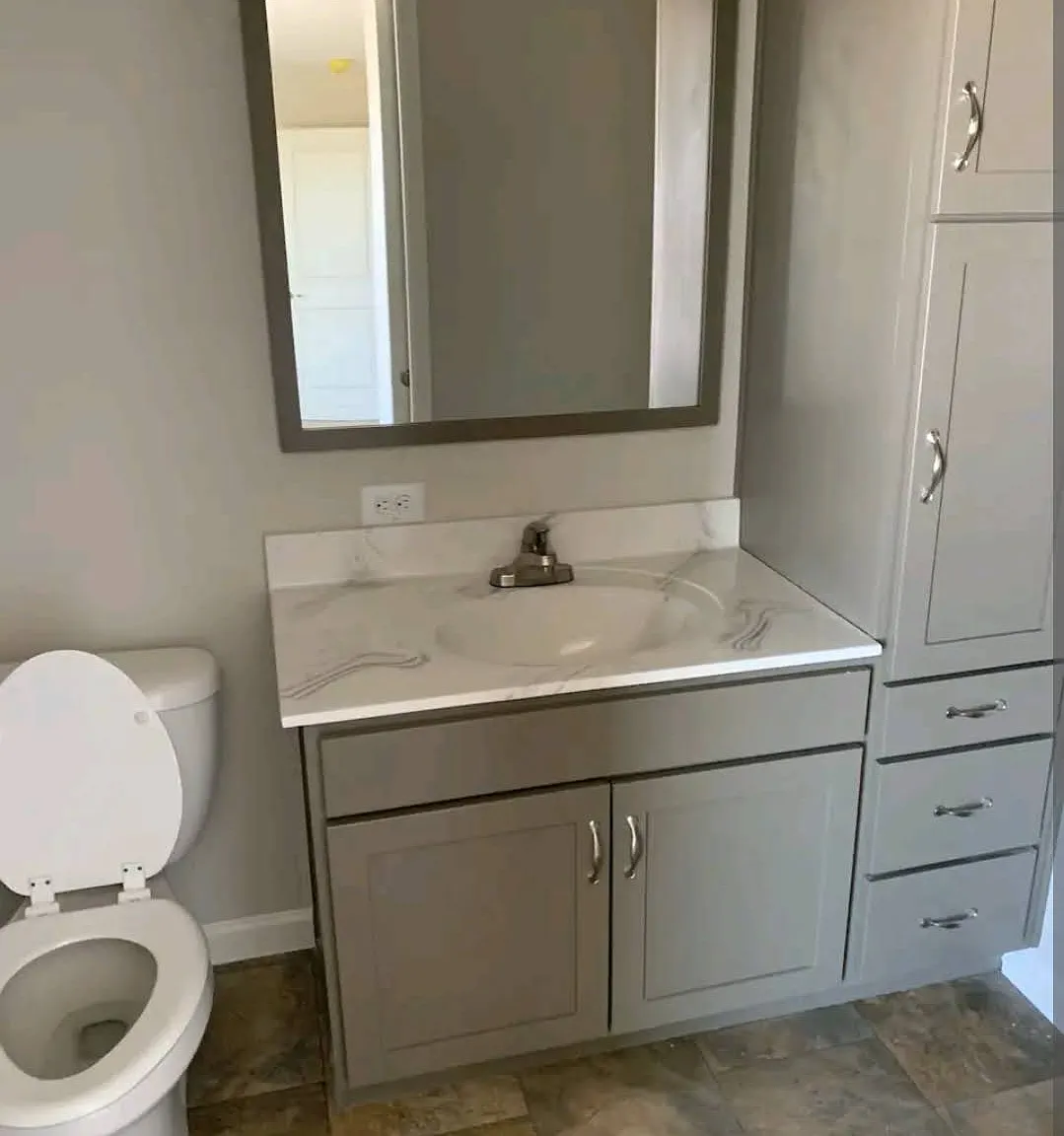 142 W Daggett St — Photo 3