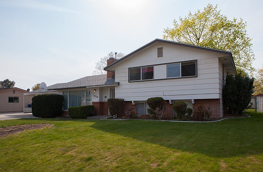 1st image of 1809 Mahan Ave