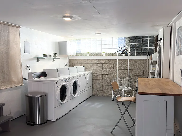 1343 C St #6B — Photo 38