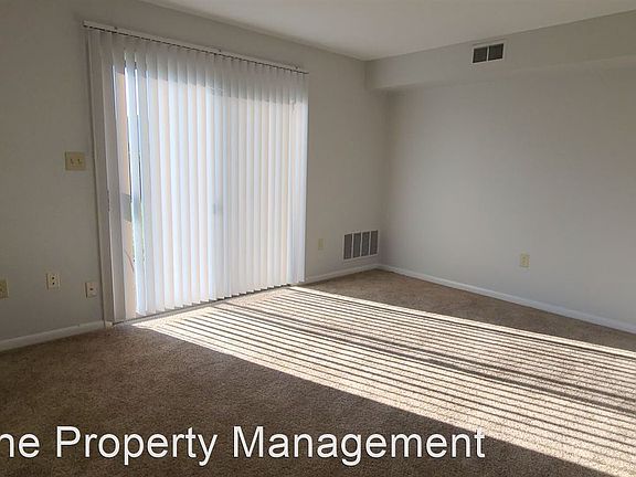 3rd image of 6503 Carefree Ln APT 17