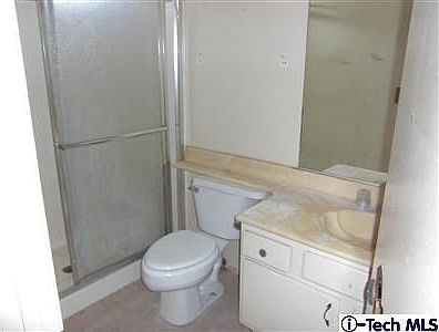 5th image of 630 E Garfield Ave APT 15