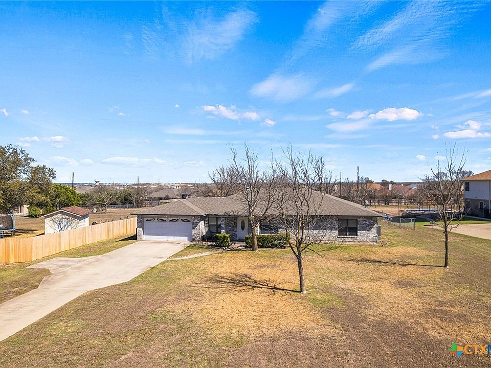 1st image of 6104 Chimney Rock Ln