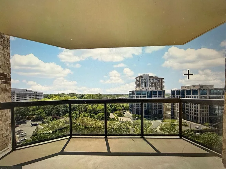 8360 Greensboro Dr #926 — Photo 12
