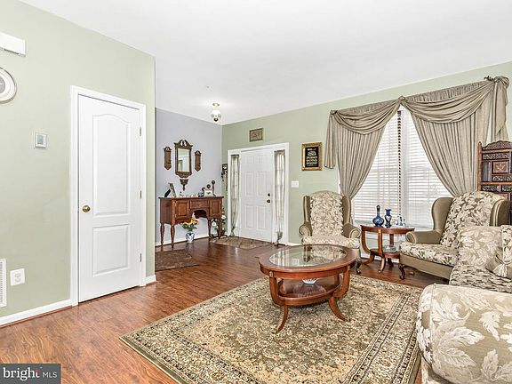 4th image of 7937 Beach Plum Ln