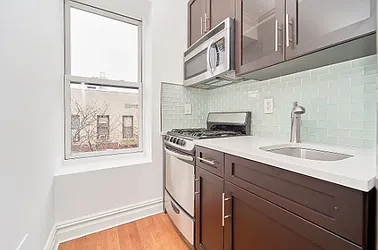 Rented by Living New York