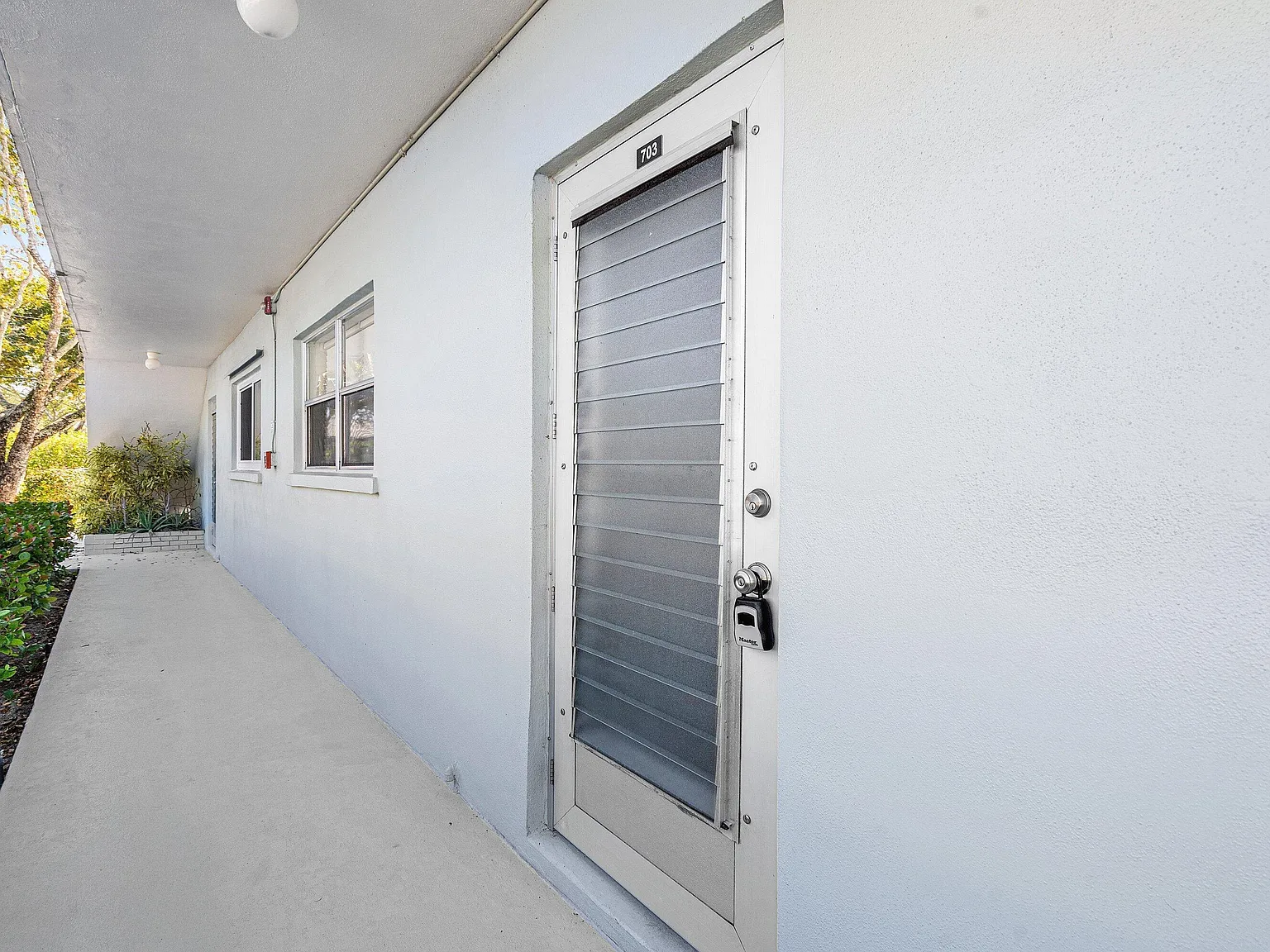2 bed, 2.0 bath, 1013 sqft, $1,945 — Photo 3