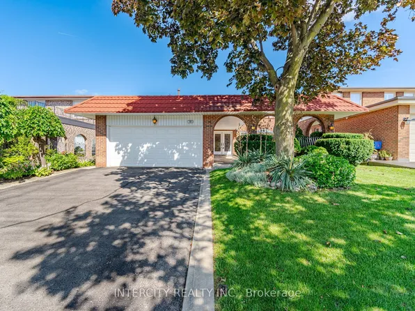 146 Jules Ave, Vaughan, ON L4L 1Y3