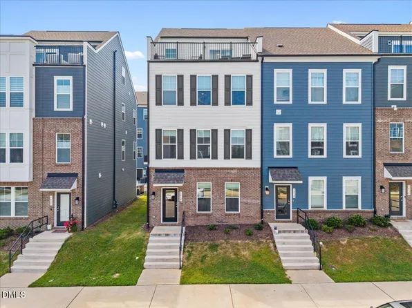 1418 Grove Village Rd, Wake Forest, NC 27587