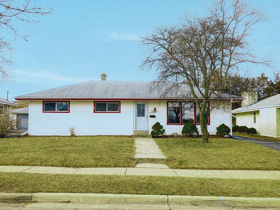1st image of N82W15093 Manhattan Dr