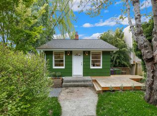 9741 Densmore Ave N, Seattle, WA 98103