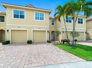 676 SW Glen Crest Way, Stuart, FL 34997