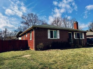 3105 Trentwood Rd, Columbus, OH 43221