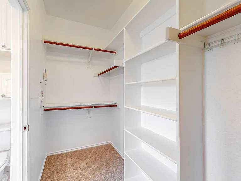 8008 Joshua Tree Ct — Photo 14