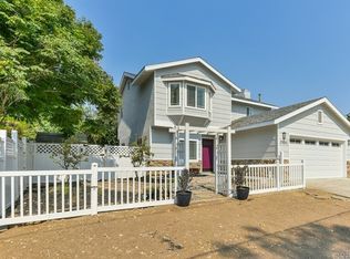 29051 Concorse Dr, Val Verde, CA 91384