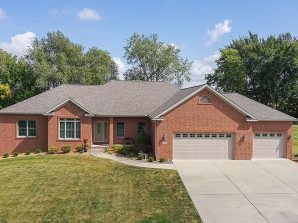 9731 Gabriel Dr, Bloomington, IL 61705