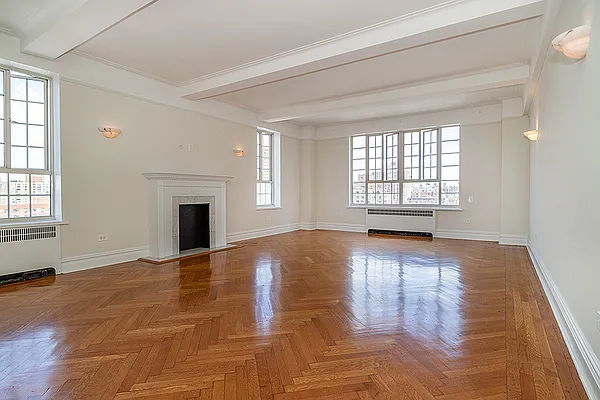 Rented by Rita S Citrin, LREB | media 5
