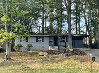 611 Inglewood Dr SE, Smyrna, GA 30080