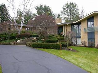 761 Falmouth Dr, Bloomfield Hills, MI