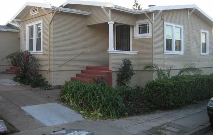 1st image of 383 44th St