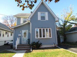 410 6th Ave, Lyndhurst, NJ 07071