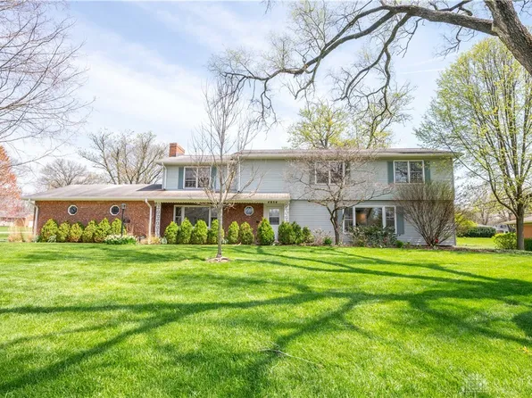 4854 Hathaway Dr, Franklin, OH 45005