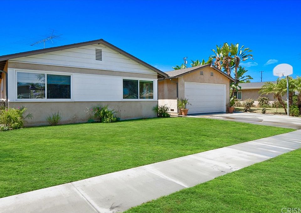 1st image of 6042 San Lorenzo Dr