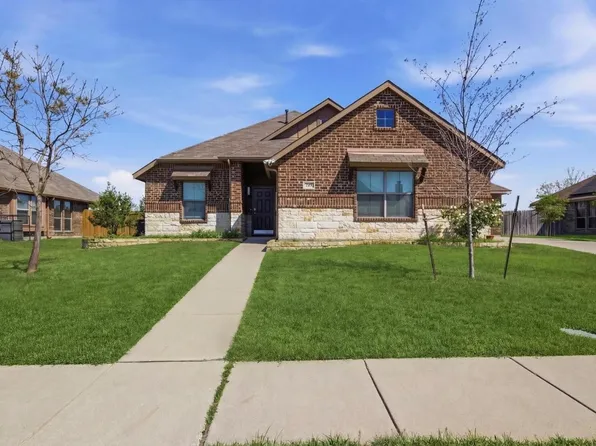 717 Long Prairie Dr, Royse City, TX 75189